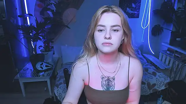 Alexa  Pirs online show from October 14, 2025, 12:44 am