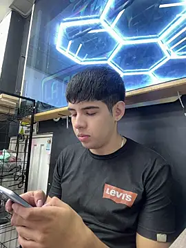 Snapshot of Stick_ledom chatting on November 5, 2025, 11:05 pm Stick ledom online show from November 5, 2025, 11:05 pm