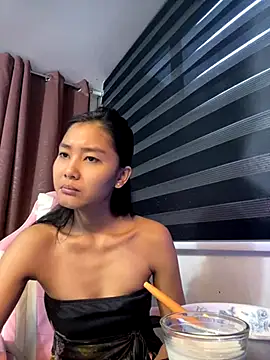 De amore online show from December 4, 2025, 2:10 am