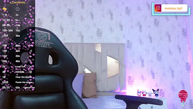 MARIANA TAY1 online show from January 14, 2026, 3:23 am