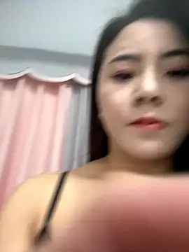 Snapshot of _guoguo_ chatting on October 22, 2025, 3:29 am guoguo online show from October 22, 2025, 3:29 am