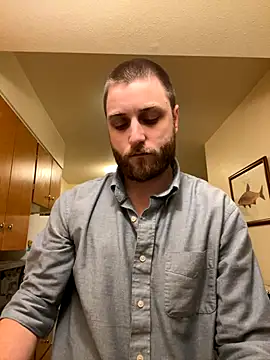 custardnmypie online show from October 29, 2025, 3:20 am