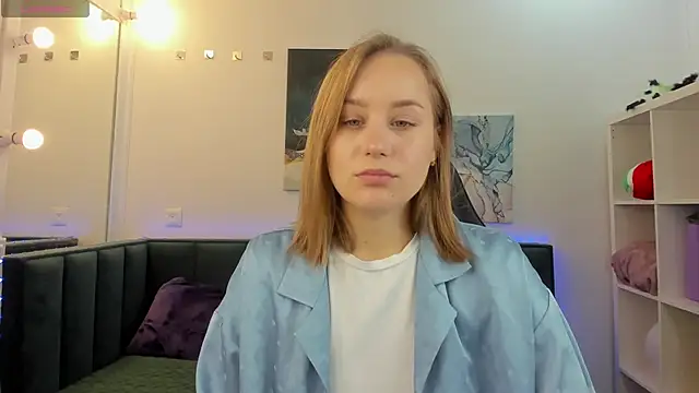 Snapshot of Melissa_new22 chatting on October 29, 2025, 11:50 pm Melissa new22 online show from October 29, 2025, 11:50 pm