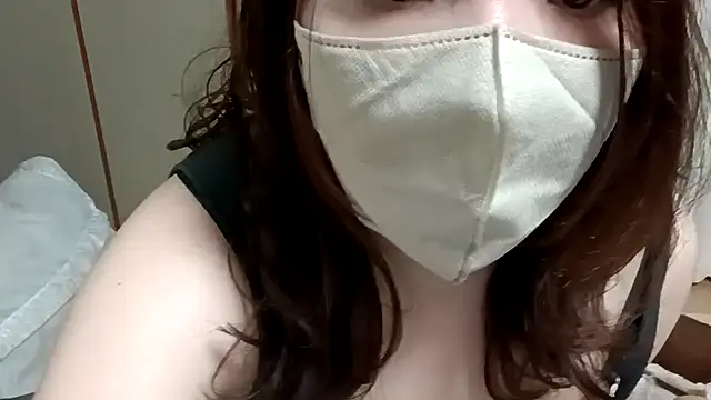 anananna1010 online show from April 30, 2026, 12:33 pm