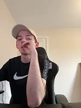 Snapshot of Hothungboy1 chatting on October 10, 2025, 10:03 am Hothungboy1 online show from October 10, 2025, 10:03 am