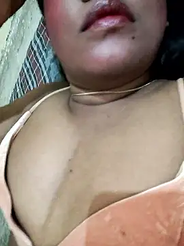 Snapshot of Lovely_Payal chatting on November 6, 2025, 3:13 pm Lovely Payal online show from November 6, 2025, 3:13 pm