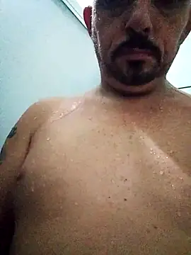 Snapshot of MORENORC79 chatting on April 15, 2026, 4:08 am MORENORC79 online show from April 15, 2026, 4:08 am