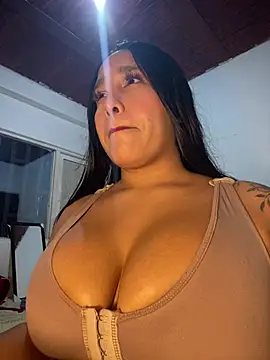 Snapshot of mis-violetha chatting on July 26, 2026, 3:25 am mis-violetha online show from July 26, 2026, 3:25 am