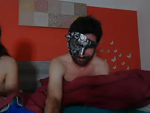 Goodvibratesduo online show from February 13, 2026, 8:49 pm