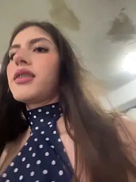 AlessiaLuxx online show from March 25, 2026, 2:39 am