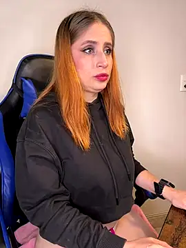 Adeline 1 online show from October 20, 2025, 9:15 pm