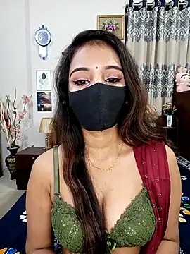 Snapshot of Sexy-jara2 chatting on October 24, 2025, 6:37 pm Sexy-jara2 online show from October 24, 2025, 6:37 pm