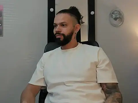 AlukardBig online show from January 11, 2026, 2:33 pm