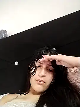 Thaila-Aurora online show from October 22, 2025, 4:40 pm