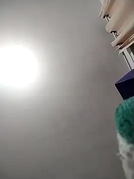 Thaila-Aurora online show from December 15, 2025, 10:58 pm