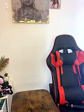 Snapshot of _Lissa_01 chatting on November 7, 2025, 2:33 am Lissa 01 online show from November 7, 2025, 2:33 am