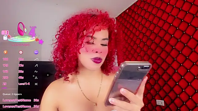 Snapshot of Onassis_Gill chatting on October 29, 2025, 12:18 pm Onassis Gill online show from October 29, 2025, 12:18 pm