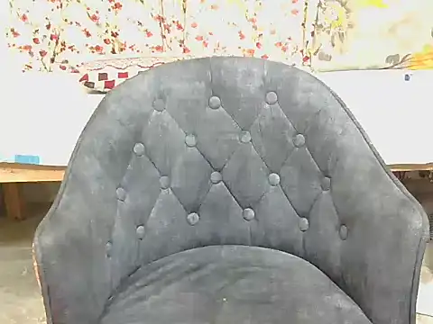 Snapshot of hii_tanisha chatting on November 14, 2025, 5:06 am hii tanisha online show from November 14, 2025, 5:06 am