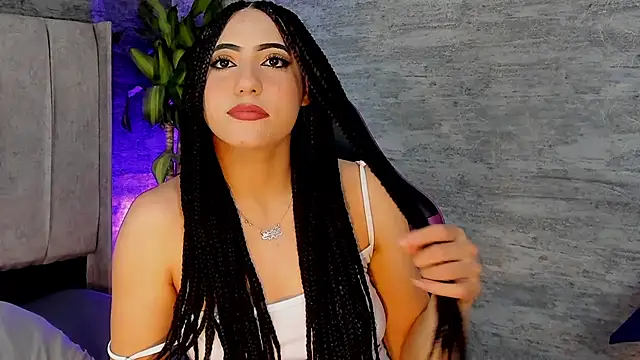 odett rivas  online show from November 21, 2025, 10:52 pm