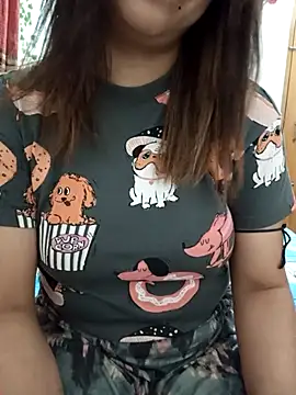 Tanha18 online show from April 14, 2026, 4:13 pm