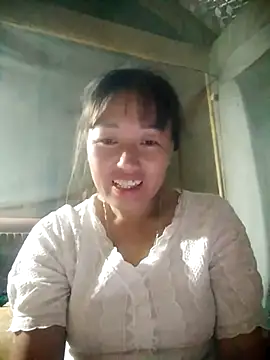 Snapshot of Yanmey chatting on November 26, 2025, 11:22 am Yanmey online show from November 26, 2025, 11:22 am