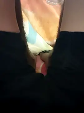 Rayangiss online show from February 22, 2026, 7:45 pm