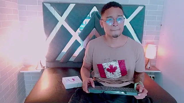 Jayden Morris online show from April 11, 2026, 1:43 am