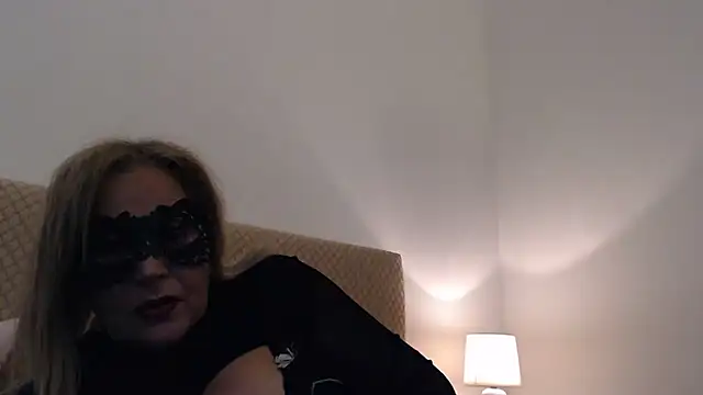 Monellaxx online show from March 2, 2026, 7:54 pm