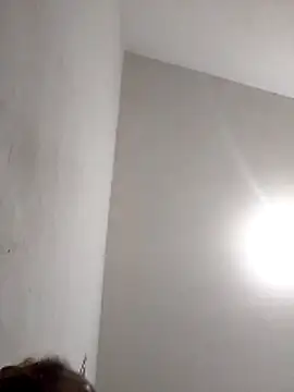 Camilanifeta online show from February 6, 2026, 1:03 pm