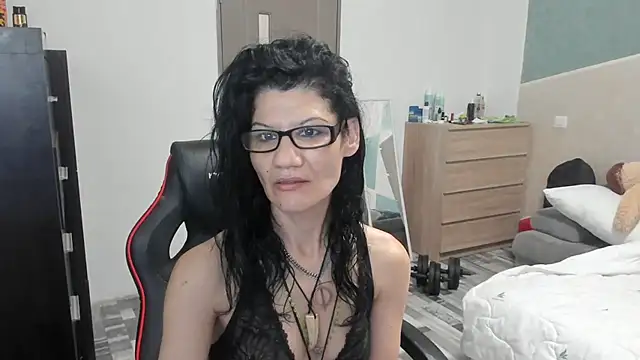 SweetSin40 online show from March 17, 2026, 9:18 pm