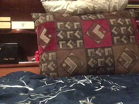 Snapshot of CraveMyCock chatting on November 27, 2025, 10:01 pm CraveMyCock online show from November 27, 2025, 10:01 pm