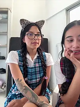 l0lita sweet online show from February 6, 2026, 3:26 pm