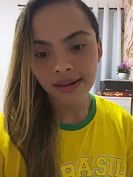 Snapshot of safadinhaquenteW chatting on June 17, 2026, 4:08 pm safadinhaquenteW online show from June 17, 2026, 4:08 pm