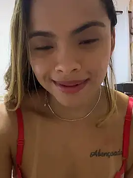 Snapshot of safadinhaquenteW chatting on July 13, 2026, 12:52 pm safadinhaquenteW online show from July 13, 2026, 12:52 pm