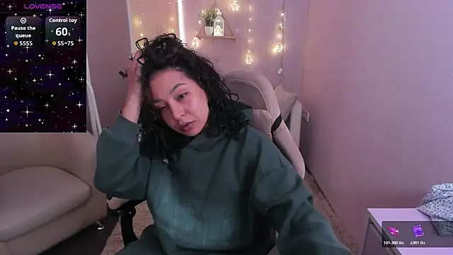 Aisha Goldstein online show from March 13, 2026, 5:47 am