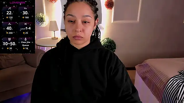 Aisha Goldstein online show from April 10, 2026, 5:56 am