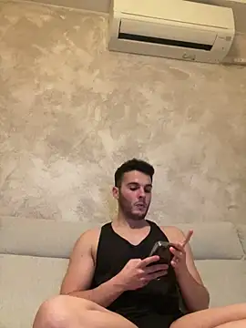 Snapshot of Camaraman05 chatting on February 21, 2026, 6:47 am Camaraman05 online show from February 21, 2026, 6:47 am