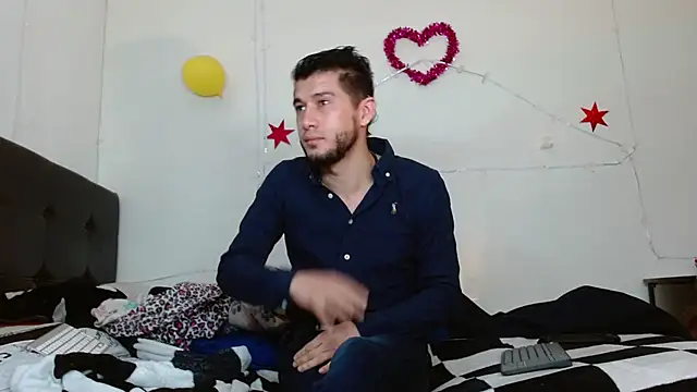 Snapshot of picante70_ chatting on October 26, 2025, 11:16 am picante70 online show from October 26, 2025, 11:16 am