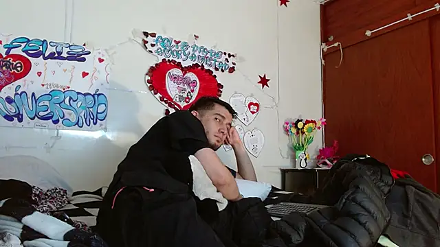 picante70  online show from March 24, 2026, 6:57 pm