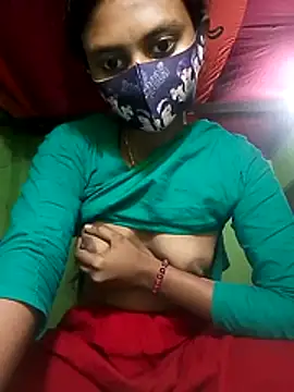 Snapshot of Night_Queen20 chatting on February 27, 2026, 2:33 am Night Queen20 online show from February 27, 2026, 2:33 am