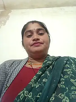 Meena 8 online show from November 7, 2025, 3:34 pm