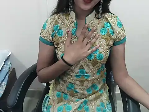 Snapshot of notty_heena chatting on October 15, 2025, 4:12 am notty heena online show from October 15, 2025, 4:12 am