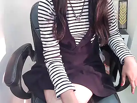 Snapshot of notty_heena chatting on November 9, 2025, 2:54 am notty heena online show from November 9, 2025, 2:54 am