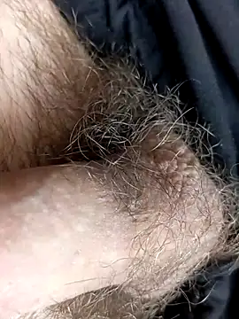 szabi1995 online show from February 12, 2026, 9:37 am