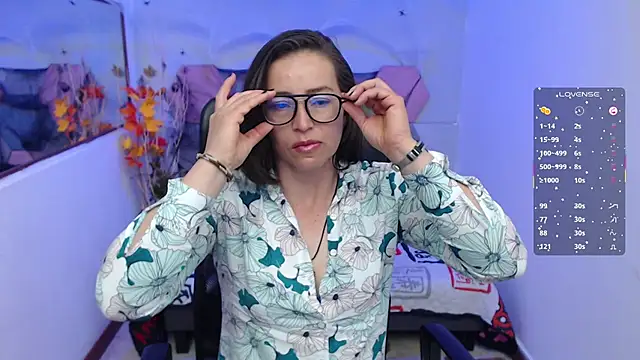 Lui Fer01 online show from October 28, 2025, 11:47 am