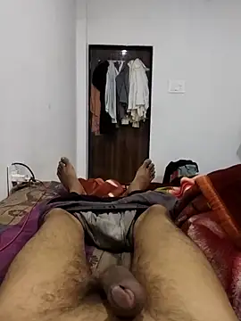 Snapshot of Playboyx143@xh chatting on November 1, 2025, 5:48 pm Playboyx143xh online show from November 1, 2025, 5:48 pm