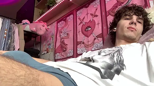 Snapshot of Jeremy1Scott chatting on April 29, 2026, 4:16 am Jeremy1Scott online show from April 29, 2026, 4:16 am