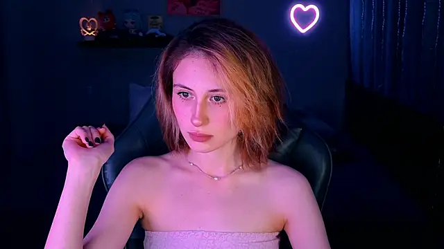 Keti moon online show from June 15, 2026, 7:05 pm