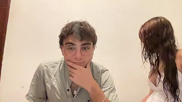 Snapshot of pablo434546 chatting on November 10, 2025, 8:30 pm pablo434546 online show from November 10, 2025, 8:30 pm