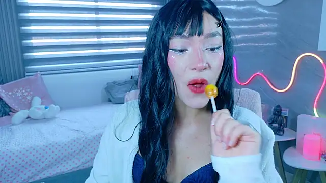 Snapshot of Naaomi_cute chatting on October 16, 2025, 7:48 pm Naaomi cute online show from October 16, 2025, 7:48 pm